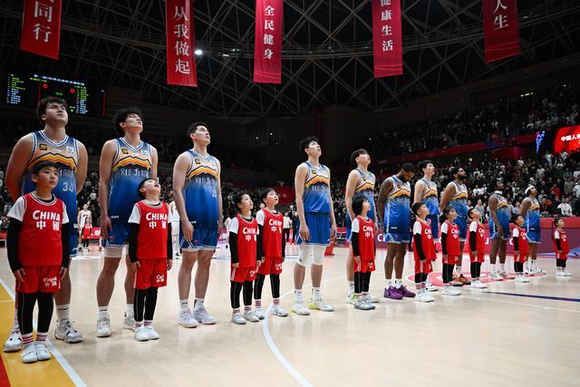 虽然他们在